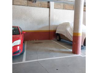 Aparcament cotxe  Castelló. Se vende parking con trastero en sant sadurní danoia