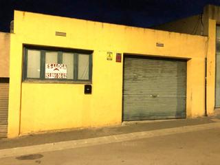 Lloguer Local Comercial  Ripolles. Local en alquiler en sant sadurní danoia