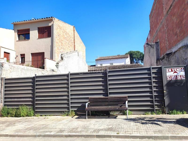 Foto 71a61296-f2c3-48ec-a64a-364f5185a165. Terreny residencial a Torrelavit
