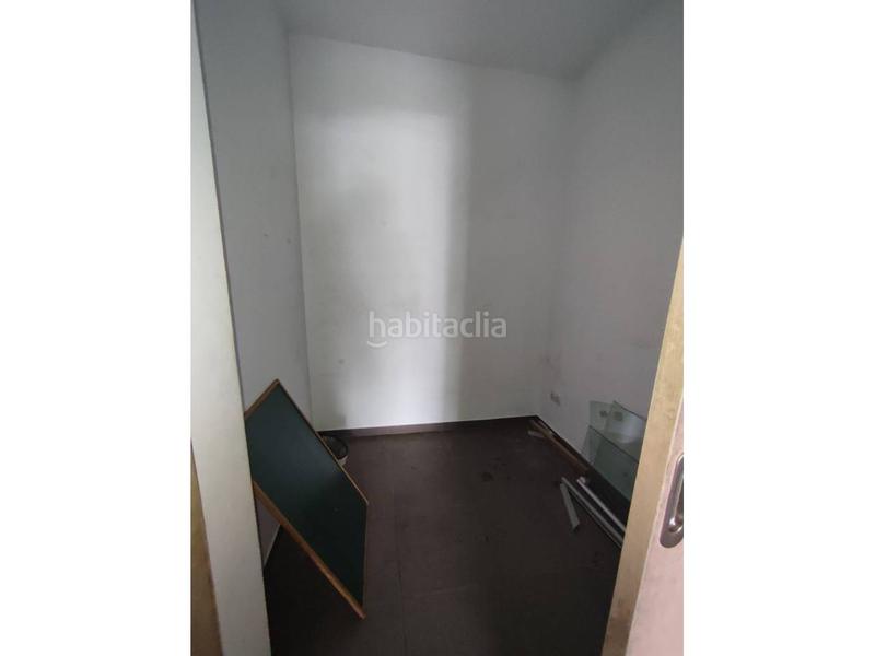 Foto a4e5eee4-74fc-4792-b2b6-9af1c2083458. Alquiler local comercial se alquila local en el centro con aparcamiento delante en Sant Sadurní d´Anoia