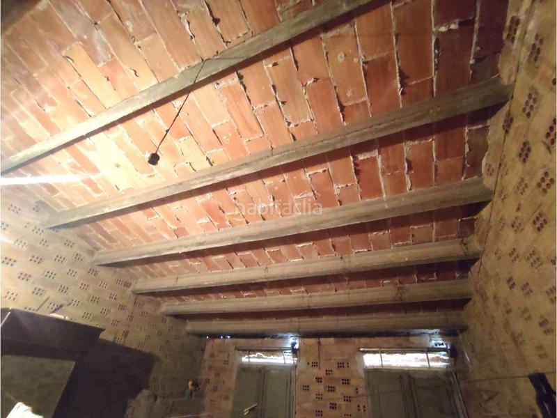 Foto d3605d7e-ea69-4e1b-bafb-06d049f1c463. Casa  en venta en Torrelavit