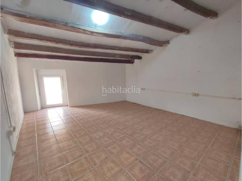 Foto 3c2a61f6-57ad-49c2-95e6-ab9cf7ecfa64. Casa amb calefacció aparcament a Mediona