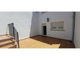 Location Maison à Sant Sadurní d´Anoia. Amplia casa de alquiler en sant sadurní danoia con garaje para 3