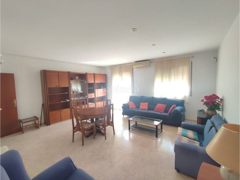 Foto 3c740d06-c5e2-4d7e-ab01-ecc62016a9ee. Casa amb calefacció aparcament a Granada (La)