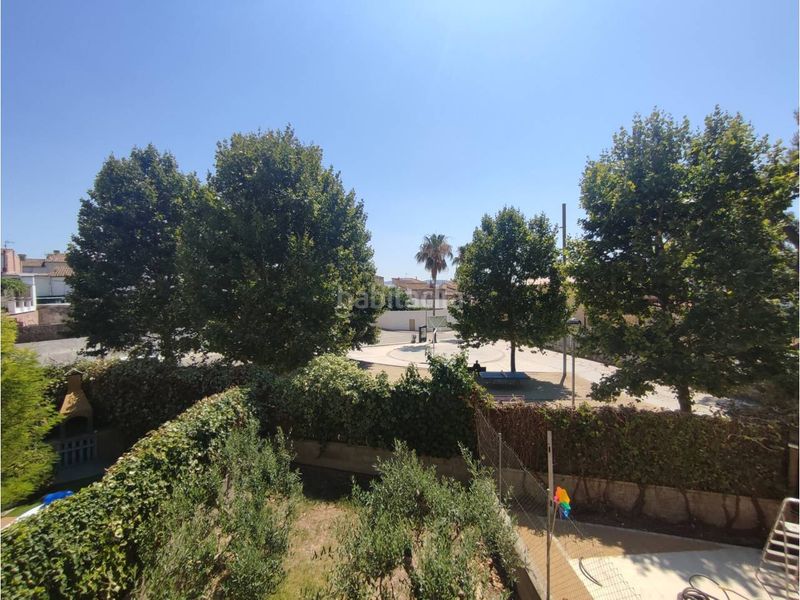 Foto cf26b9fa-332d-4780-9bfd-78be9b540f9a. Casa amb calefacció aparcament a Granada (La)