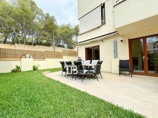 Flat  Margaluz. Precioso apartamento en planta baja con jardín en zona tranquila