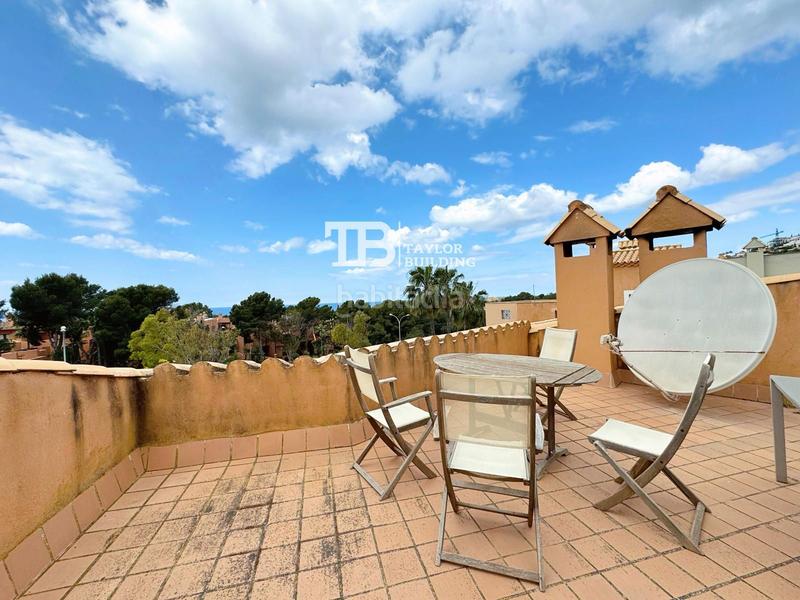 Foto 0ce10d98-ad3c-4e06-a67a-25ff38f67399. Piso increíble piso con piscina en nova santa ponsa! en Calvià