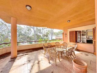 Casa  Sirenes. Chalet con vistas al mar en cala vinyes!