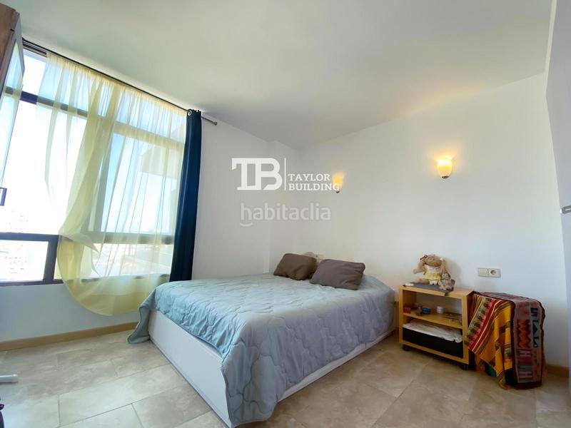 Foto 4928b72d-6ee7-4f05-ad21-cd6c7e47eda5. Ático bonito ático con vistas al mar en Palmanova! en Calvià