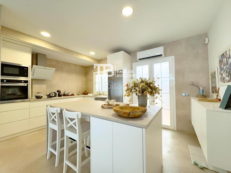 Foto 213d0faf-6bf0-4005-bcd2-cab62f75735a. Reihenhaus mit heizung parking in Es Vivero Palma de Mallorca