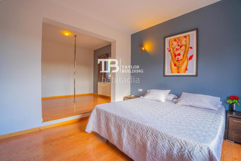 Foto c899cd93-fc6e-461b-a670-c17bbe7e8929. Casa con riscaldamento parcheggio piscina in Campos