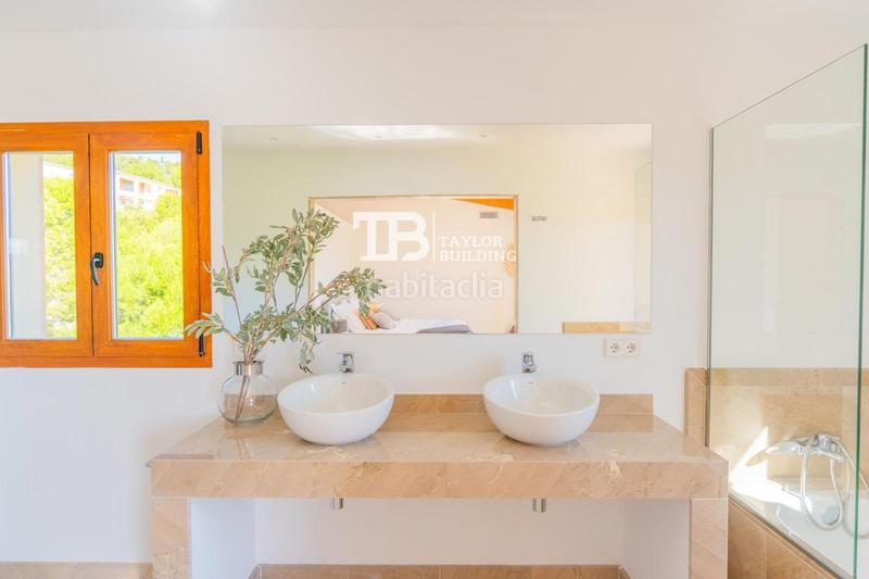 Foto 97992f5d-494f-49e0-b6c9-69d2684b1f36. Haus mit heizung parking pool in port d´Andratx Andratx