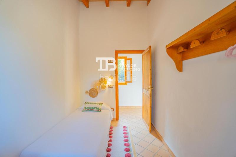 Foto 2066a096-8b88-4fdc-9b3a-c886ea058d0a. Casa joya histórica con vistas impresionantes al mar en sarracó ! en Andratx