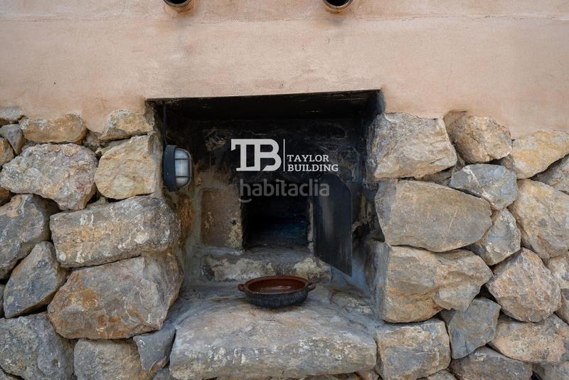 Foto 851a0479-ec53-4c15-aee6-5eb57594ac21. Casa joya histórica con vistas impresionantes al mar en sarracó ! en Andratx