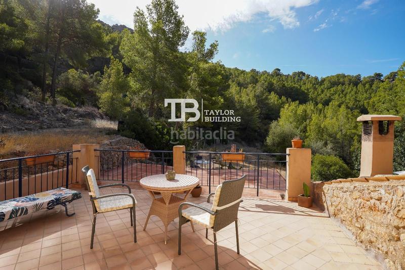 Foto 88e3ed24-0642-4d9c-b56c-657612266b9a. Casa joya histórica con vistas impresionantes al mar en sarracó ! en Andratx