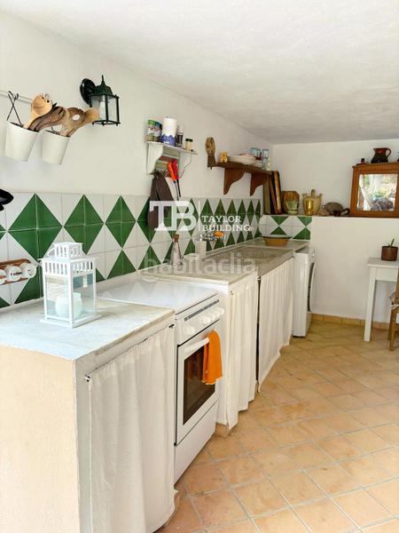 Foto f9b07726-25df-4081-b5ea-d6b2e941e2b0. Casa joya histórica con vistas impresionantes al mar en sarracó ! en Andratx