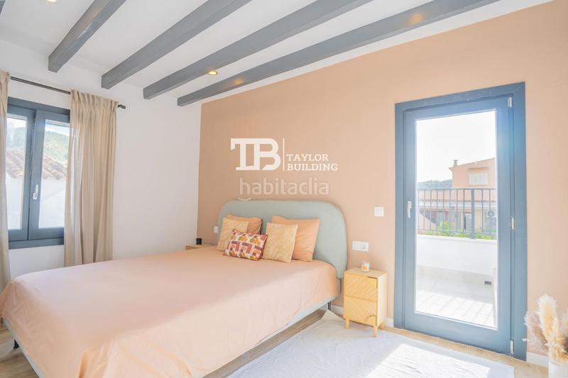 Foto 6e1c4832-3362-4490-b5f0-562399717503. Casa adosada bonita casa adosada en el pueblo ! en Andratx