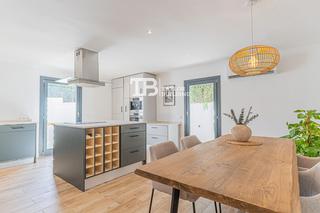 Maison jumelée  Barri es cos. Bonita casa adosada en el pueblo de andratx!