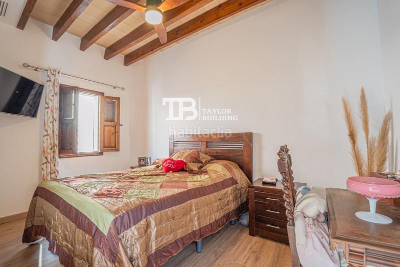 Foto 1948cfcc-6315-4544-aae6-7ade6a36da04. Casa amb calefacció a Andratx Andratx