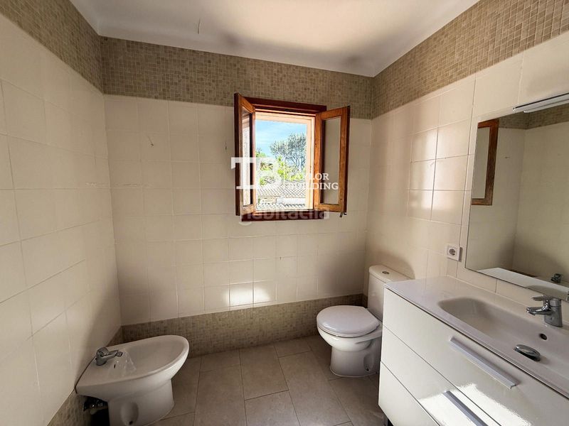 Foto 428e42e1-eb98-4bc8-b5b8-f0da19240c37. Casa amb calefacció aparcament piscina a Llucmajor interior Llucmajor