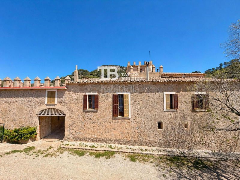 Foto 17be6e9e-f604-41ea-8da7-9f5e28be4868. Casa amb aparcament a Puigpunyent