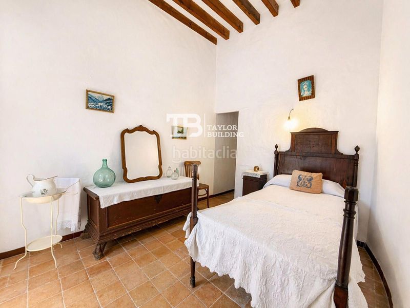Foto 1dd87c31-379c-402e-af65-80eb0adc01d7. Casa amb aparcament a Puigpunyent