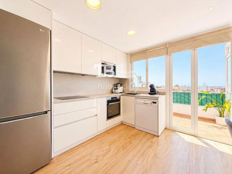 Foto ecda4bb8-707e-4f11-8990-d4cb6103d4ce. Àtic amb calefacció a Pere Garau Palma de Mallorca