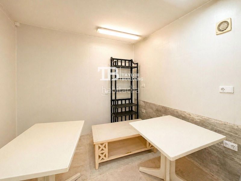 Foto c6bfe33d-c085-4550-941a-70a1021a2728. Local comercial a Peguera Calvià
