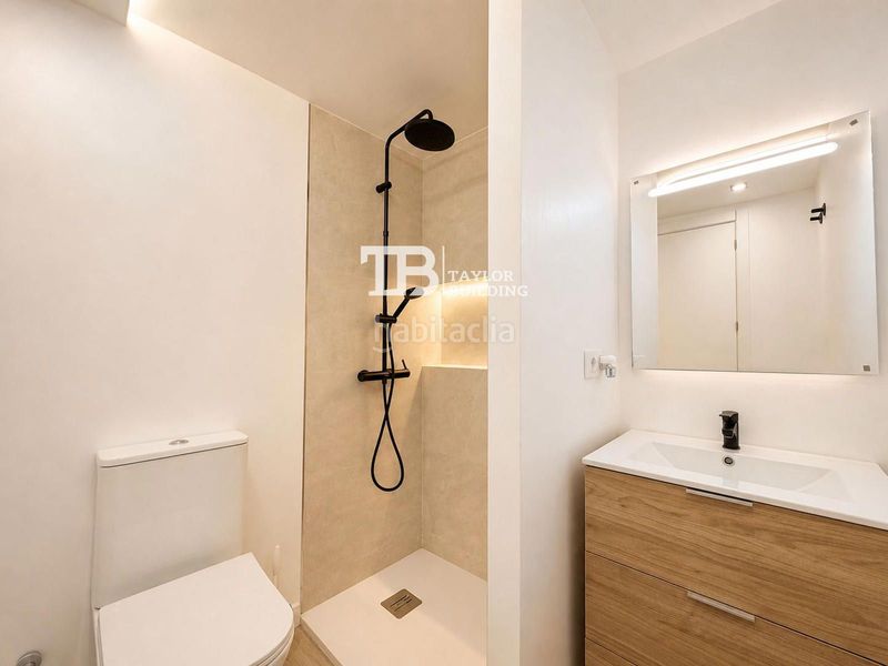 Foto aa400893-6819-4107-a8fc-7d96faf74ae4. Casa amb aparcament a Son Cotoner Palma de Mallorca