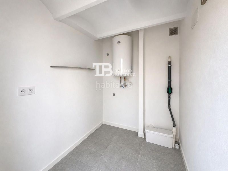 Foto d1d33d04-93d1-4a5d-9cbd-4a3bc3c059ee. Casa amb aparcament a Son Cotoner Palma de Mallorca