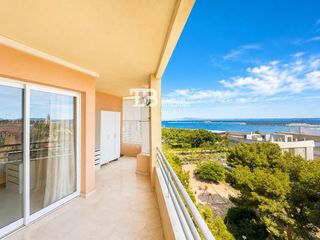 Attique  Gabriel roca. Exclusivo ático en paseo martítimo con vistas al mar!