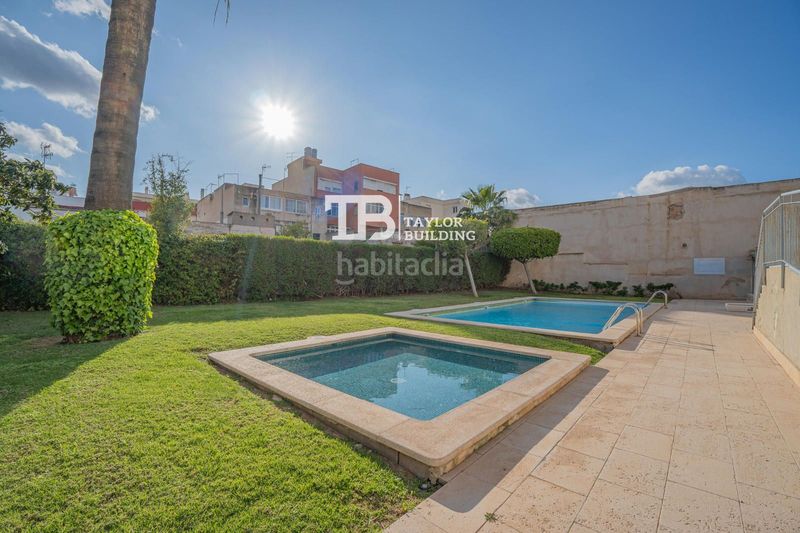 Foto 7e4ccd6a-04ee-4d67-8700-b7ab75b2d723. Àtic amb calefacció aparcament piscina a Es Rafal Vell Palma de Mallorca