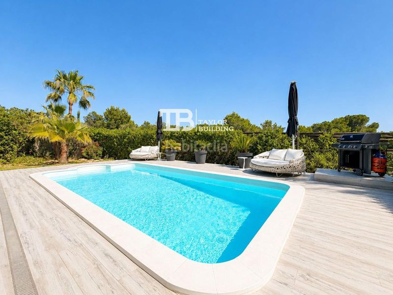 Foto 01f2548b-9c8e-4a51-8319-32fd5baef988. Casa amb calefacció aparcament piscina a Santa Ponça Calvià