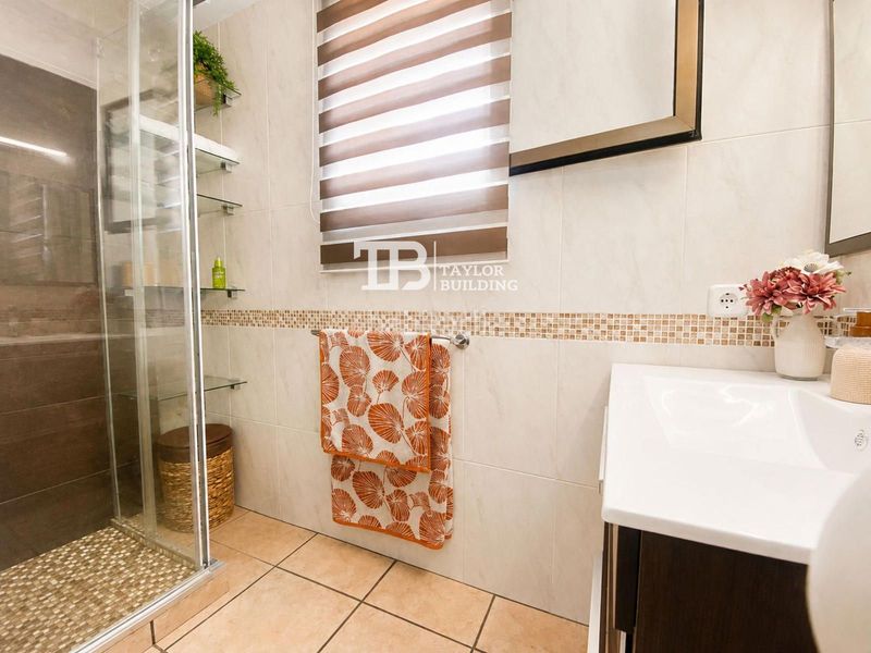Foto e15f0ecc-2917-490f-bb8a-f01718d4d822. Casa amb calefacció aparcament a Amanecer Palma de Mallorca