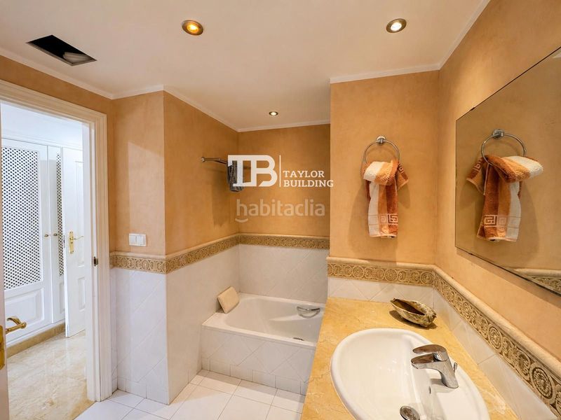 Foto ef681709-1fbb-4192-a24c-d4d7ee975a28. Pis amb calefacció aparcament piscina a Santa Ponça Calvià