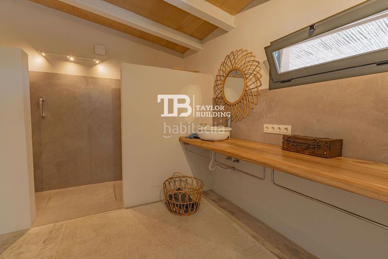 Foto 6be449a4-8042-457f-b8b7-8ed1629d7d2e. Casa amb calefacció aparcament piscina a Sencelles
