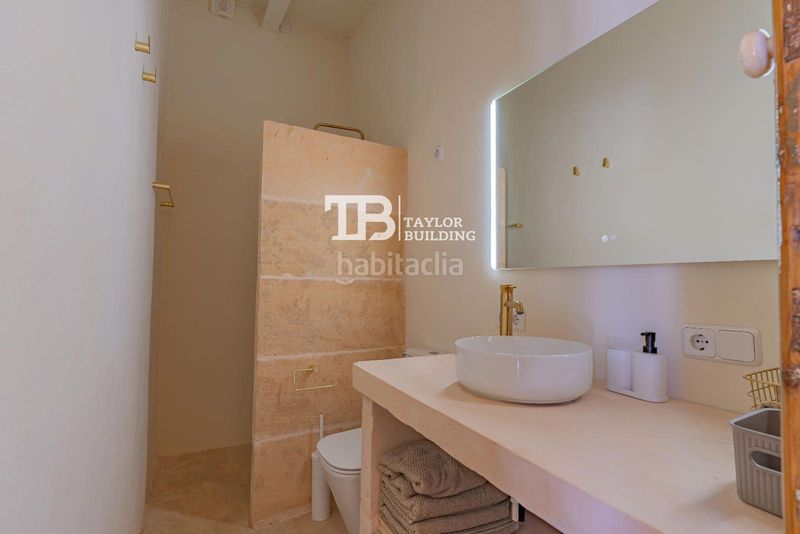 Foto 7fc0733c-b849-4610-8520-220fa1f1e99c. Casa amb calefacció aparcament piscina a Sencelles