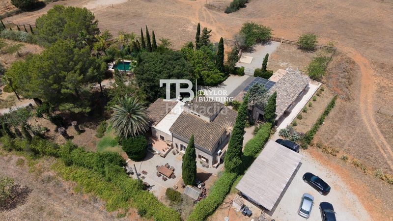 Foto e7dd6351-9f47-4bf2-bd61-c08c32620bef. Casa amb calefacció aparcament piscina a Sencelles