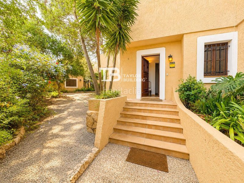 Foto ee970391-0f32-4a97-ba26-52b166c4bd36. Casa amb aparcament a Portals Nous Calvià