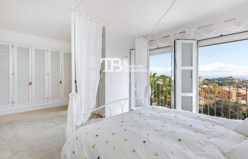 Foto b48dbebe-7533-430d-8bd2-5ae2fab14d0f. Casa adossada amb calefacció aparcament piscina a Palma de Mallorca