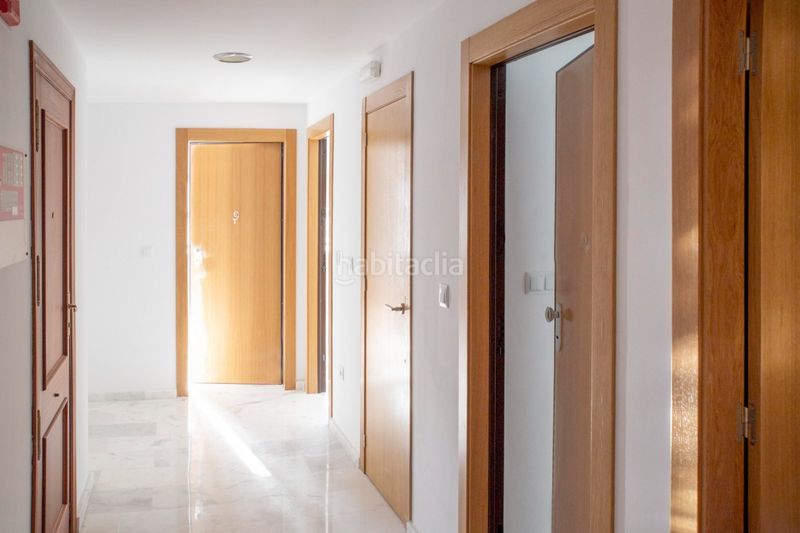 Foto 2110a5b5-bb84-44ff-8d4b-91896fe42bd3. Lloguer oficina a calle doctor luis calandre 34 a Cartagena