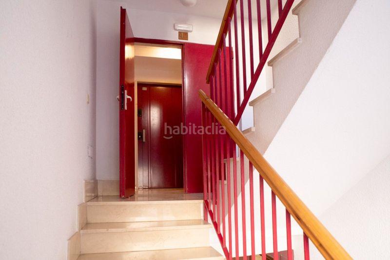 Foto 2d35c382-a588-413b-9af3-c8ec244a7925. Lloguer oficina a calle doctor luis calandre 34 a Cartagena
