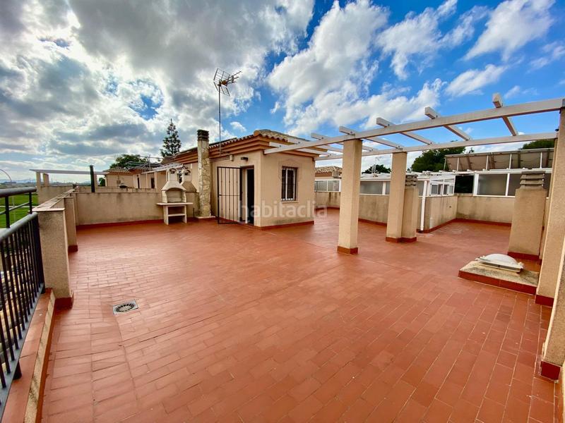 Foto ff528a9e-2f03-4bea-9f84-b059e8597b80. Casa adossada amb aparcament a La Aljorra Cartagena