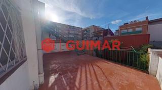 Casa  Calle colomeres les. Adosado en venta para reformar con garaje  en gava
