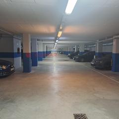 Car parking in Mas Lluí - Els Miralls. Parking en venta en sant just desvern zona mas lluís