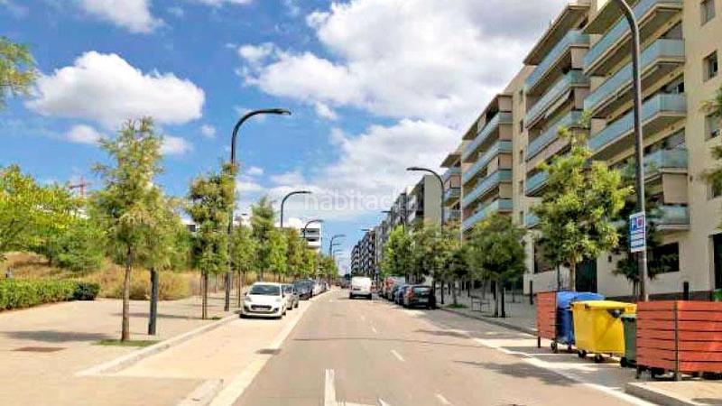 Foto 3d752bd5-1e03-4187-98e7-5802a59eb730. Autoparkplatz in Mas Lluí - Els Miralls Sant Just Desvern