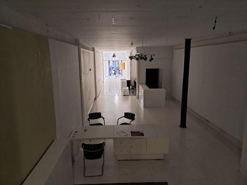 Foto 35b973e5-d9cc-4ba2-be12-4913af2d2ca4. Location local commercial dans calle villarroel 43 dans Barcelona