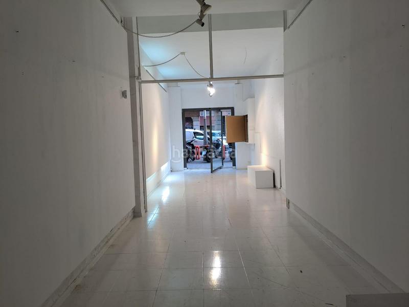 Foto 8c745b64-a0ee-4f70-9d43-cc78b4c75e4b. Location local commercial dans calle villarroel 43 dans Barcelona