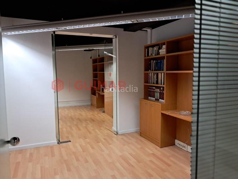 Foto 6a51c2c4-26b2-41e4-92b4-7e406297b4e1. Alquiler local comercial  en alquiler en cfrancesc xavier esplugues en Esplugues de Llobregat