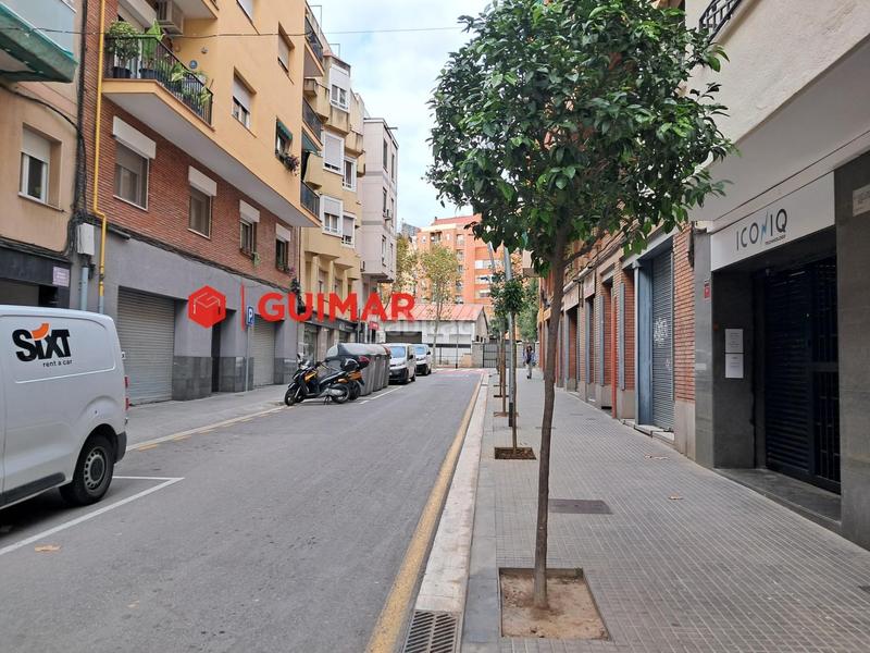 Foto d5eaed27-244b-41c3-bcb1-0723b0795718. Alquiler local comercial  en alquiler en cfrancesc xavier esplugues en Esplugues de Llobregat